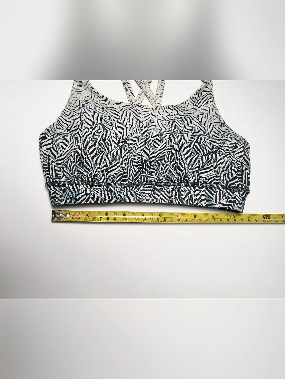 lululemon athletica Dazzle Energy Zebra-Print Strappy Athletic Sports Bra 4